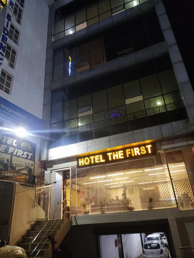 Hotel The First By Goyal Hoteliers Agra  Exteriér fotografie